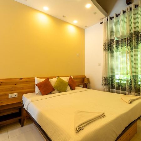 Hotel Bella Vista Анурадхапура Экстерьер фото