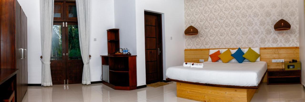 Hotel Bella Vista Анурадхапура Экстерьер фото